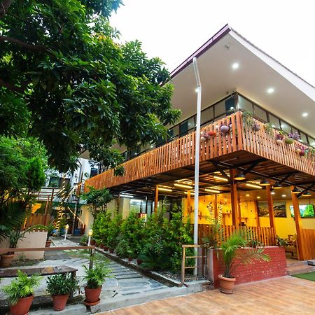 Hotel Harmony & Little Bites Bistro Lalitpur Exterior foto
